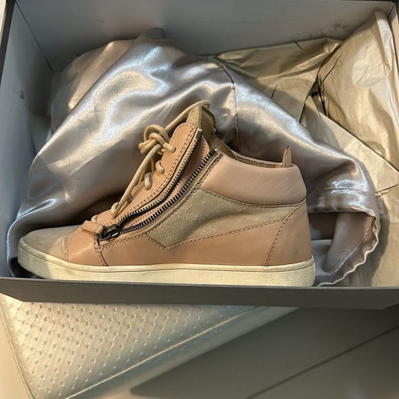 Giuseppe Zanitti - Picture 3 of 4